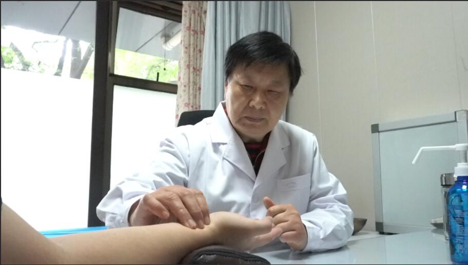 中西结合破抑郁困局，精神科专家杨晓四十载守护千万抑郁患者