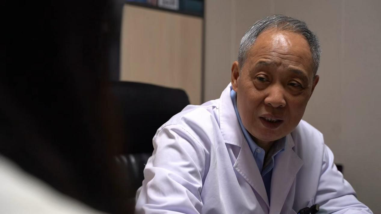 北京有一老中医，通过看舌头，来看“精神问题”！