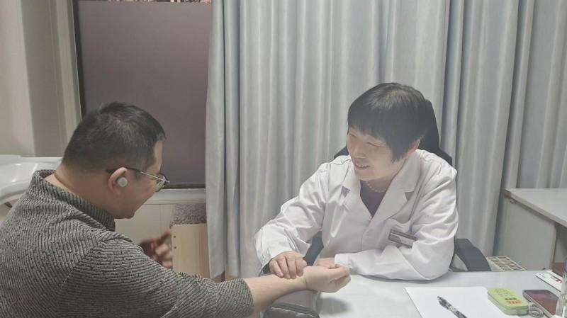 中西结合破局精神疾病！精神科段斐四十年深耕，为抑郁患者照亮康复路